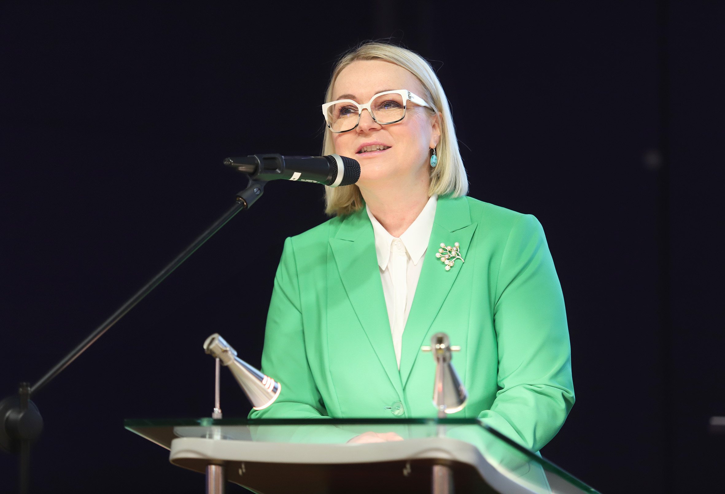 Jana Černochová: Bojujeme o přežití, potřebujeme železo. Už ví, na co půjdou miliardy do obrany